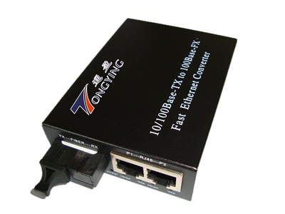 百兆一光二电收发器